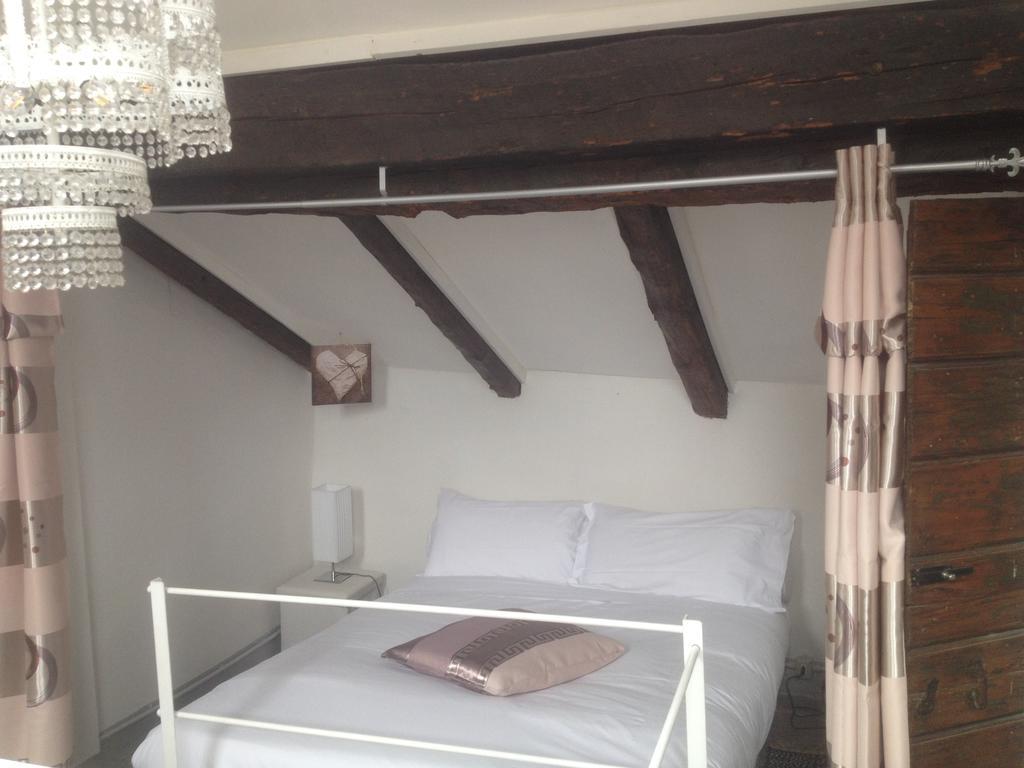 19 Borgo Cavour Bed & Breakfast Treviso Bagian luar foto