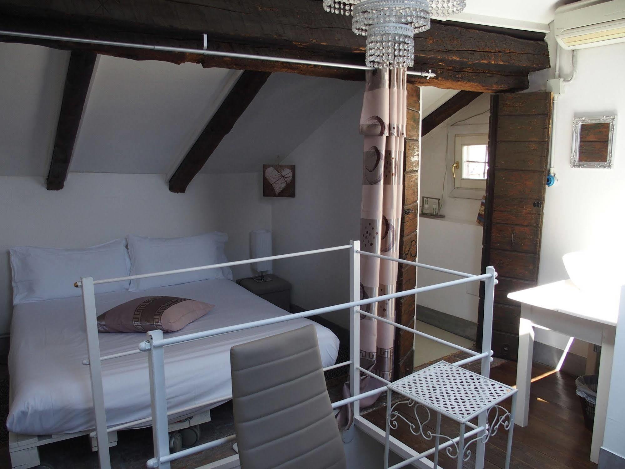 19 Borgo Cavour Bed & Breakfast Treviso Bagian luar foto